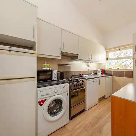 B86 - Beachline In Da