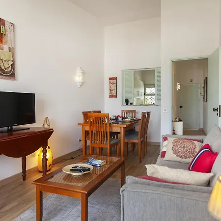 Apartamento B86 - Beachline In Da Luz