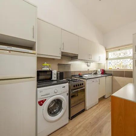 B86 - Beachline In Da * Luz