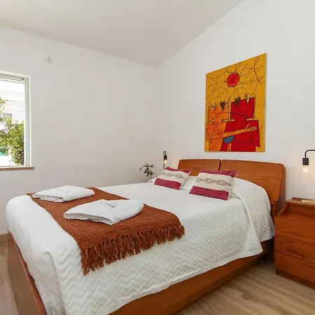 B86 - Beachline In Da Senhora da Luz